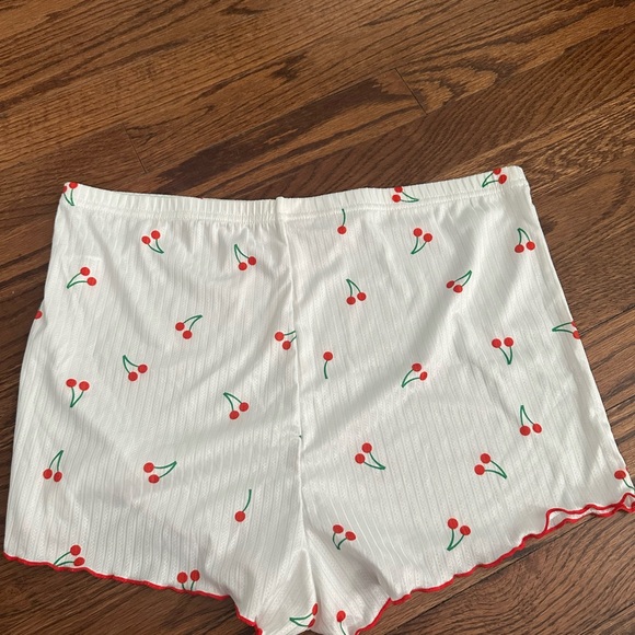Cherry Print White and Red Sleepwear Set - Picture 3 of 5